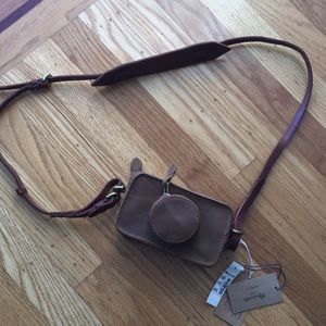 Madewell leather “camera” style bag NWT